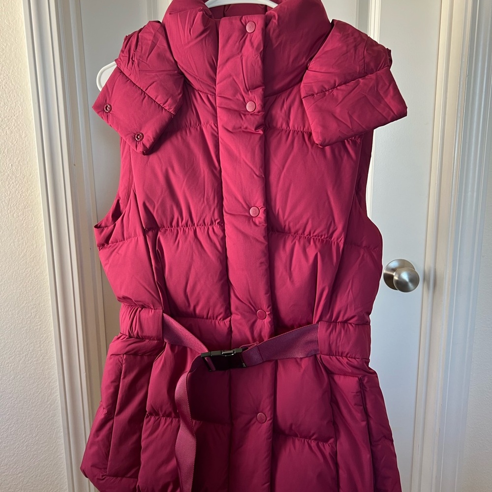 NWT Lululemon Wunder Puff Waist Vest Size 6 in Pomgranate - Picture 2 of 8